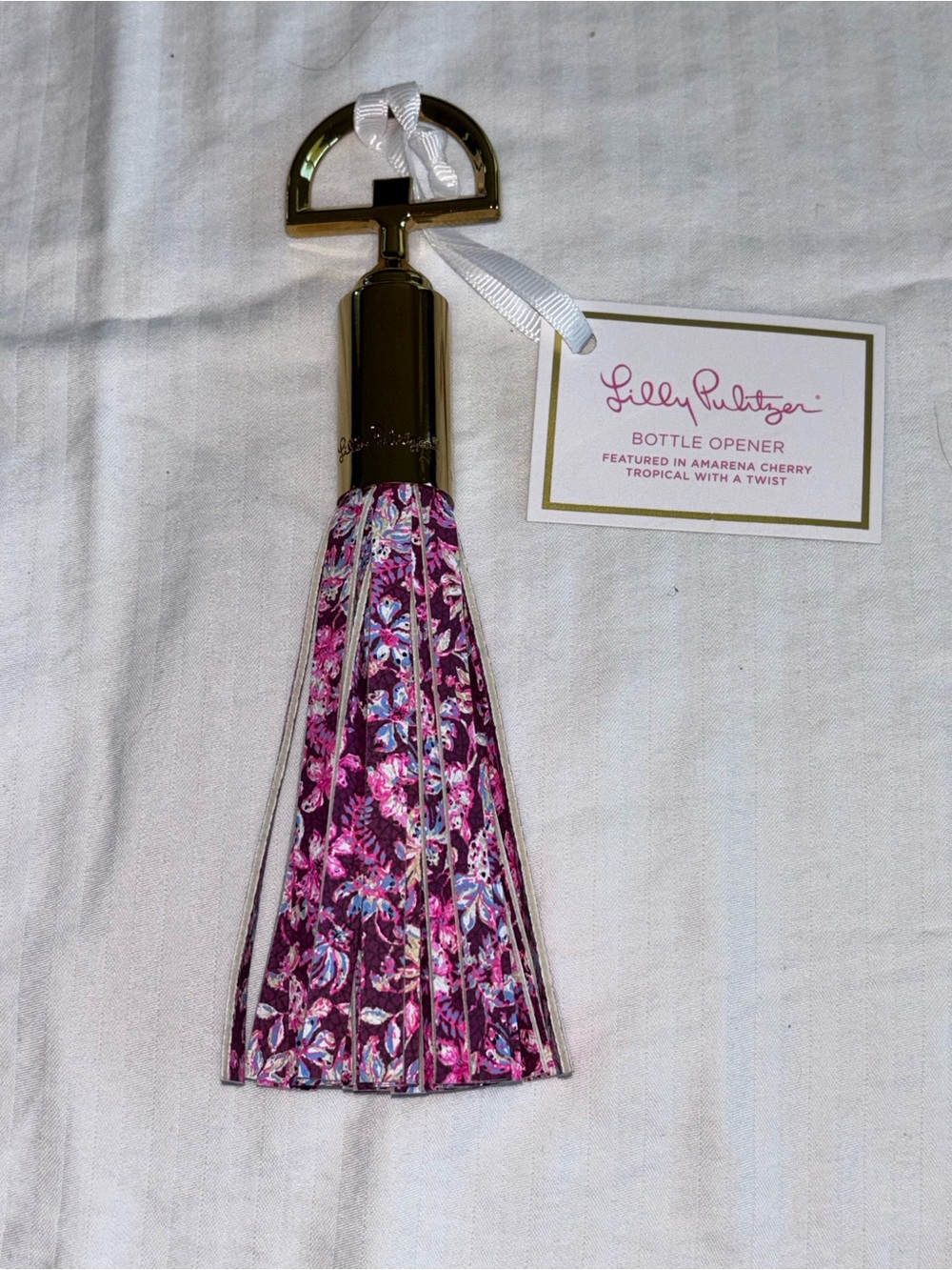 LILLY PULITZER Beverage Opener Amarena Cherry Tropical & Leatherette Tassel O/S